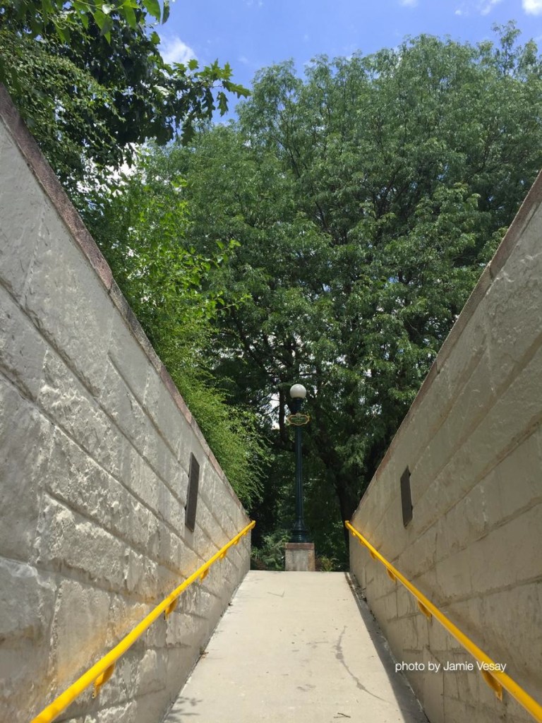 th_Dodge St Subway Sat 7232016 approx 1pm Jamie Vesay WM IMG_7667 copy